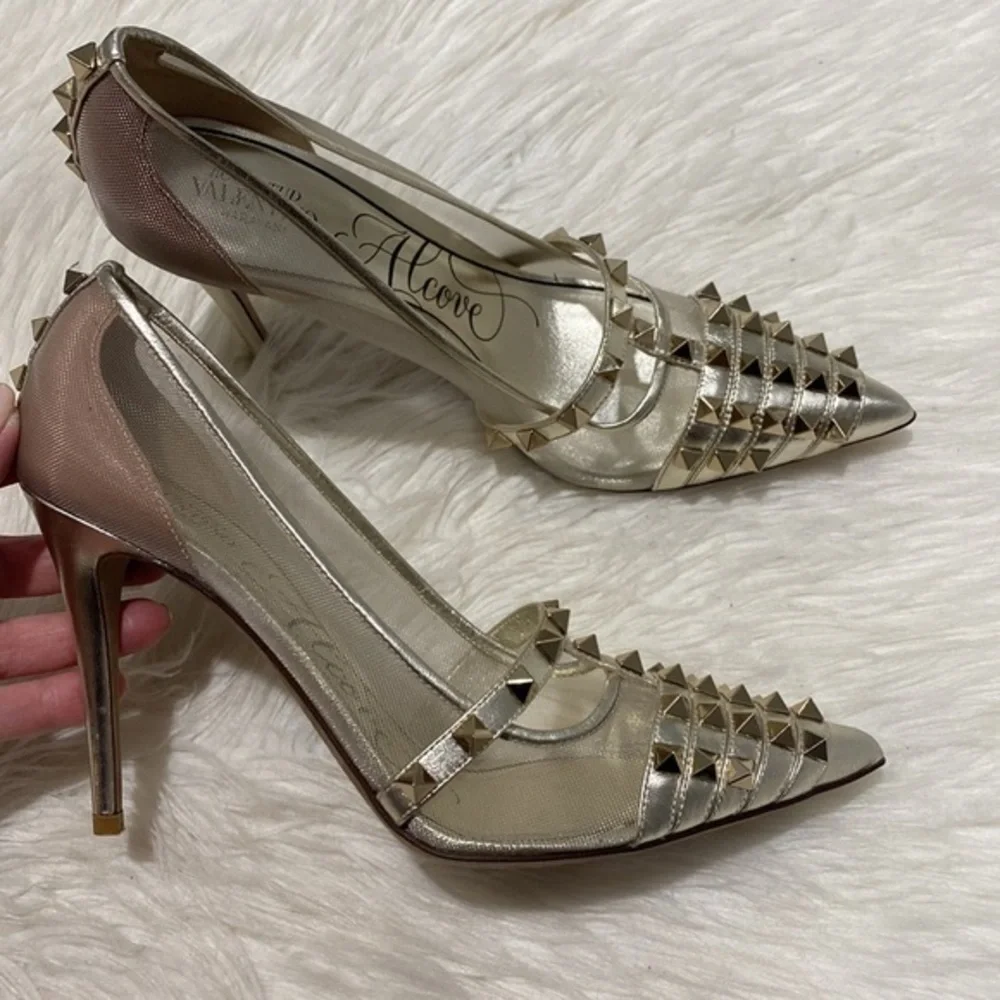 Valentino Garavani Rockstud Alcove pump‎ size 37.5EU - Picture 10 of 14